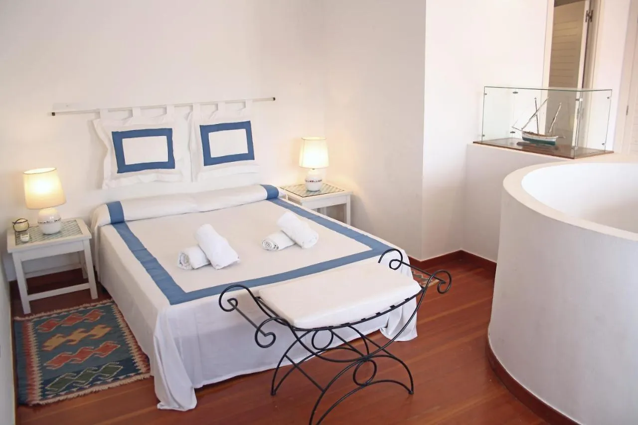 Cozy Marine & Spa Villa 0*, Cambrils