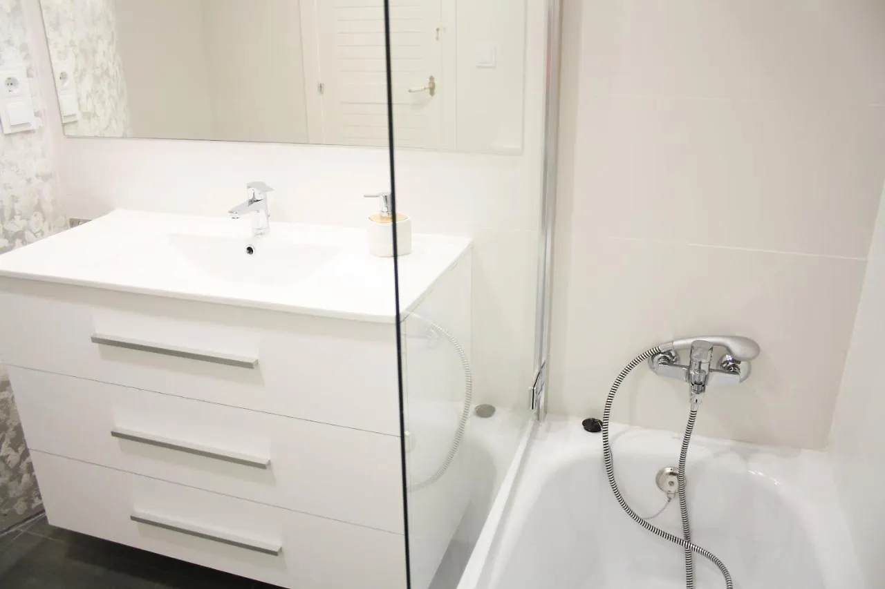 Cozy Marine & Spa Villa Cambrils